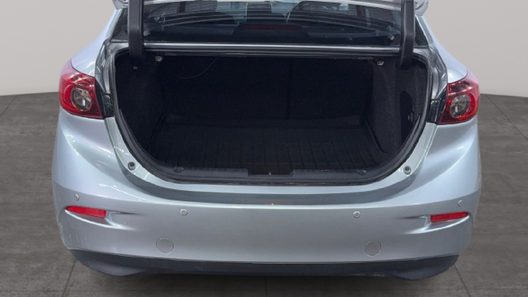 2016 Mazda 3 Maxx, Manual, 135785 km, Boot Inside View
