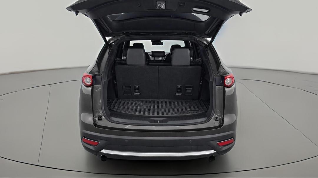 2017 Mazda CX-9 Azami (AWD), Automatic, 97048 km, Boot Inside View