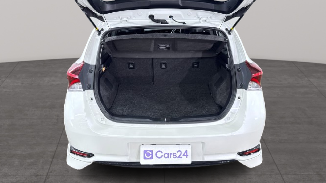 2018 Toyota Corolla Zr, Automatic, 78210 km, Boot Inside View