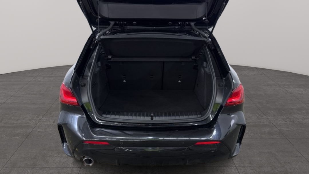 2021 BMW 1 18i M Sport, Automatic, 41761 km, Boot Inside View