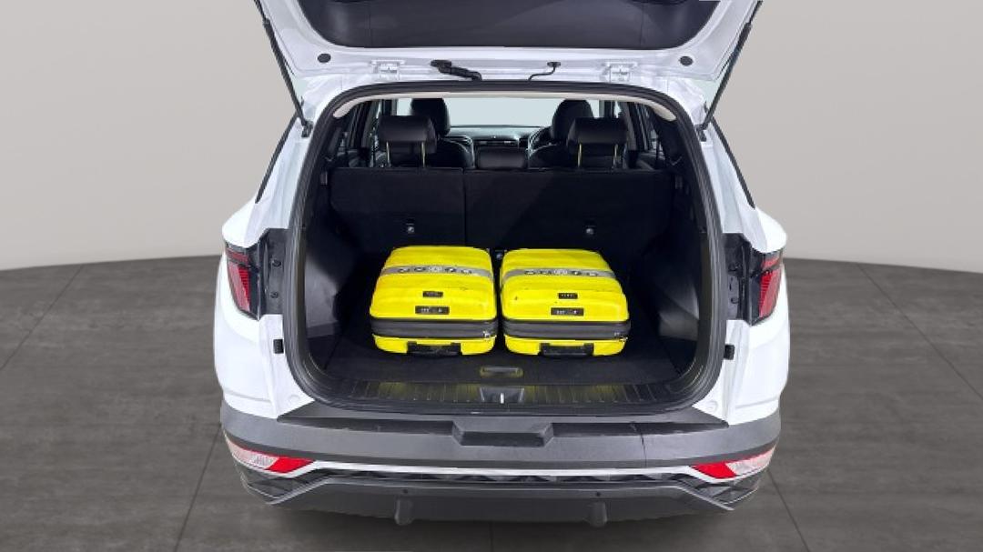 2022 Hyundai Tucson Elite (AWD), Automatic, 56324 km, Boot Inside View with Luggage