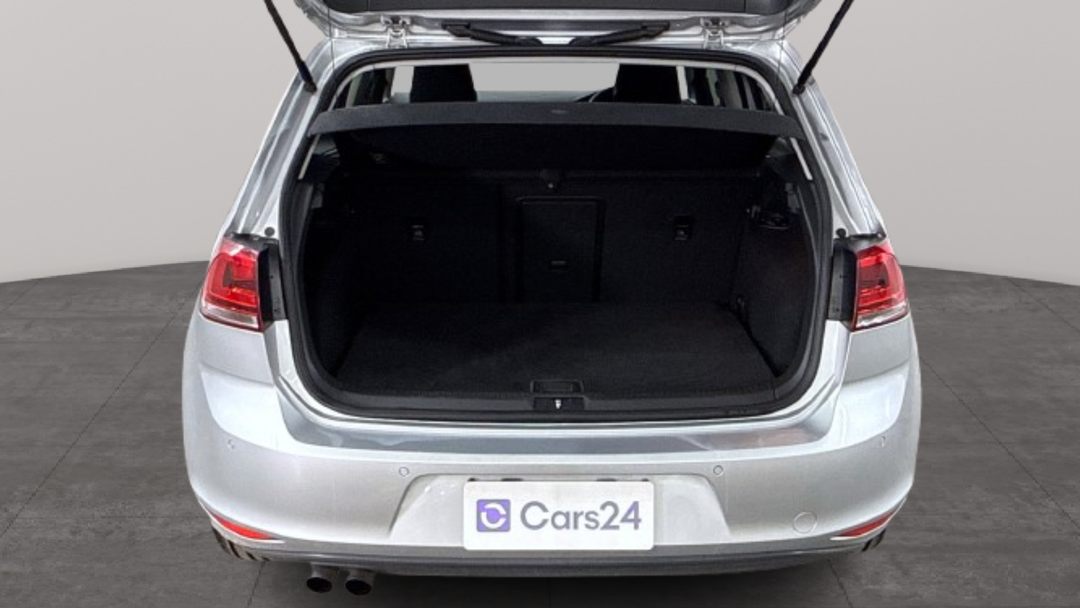 2013 Volkswagen Golf 103 Tsi Highline, Automatic, 108499 km, Boot Inside View