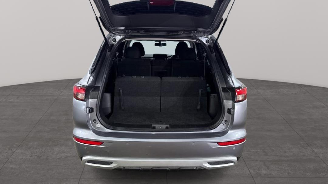 2023 Mitsubishi Outlander Ls 7 Seat (2WD), Automatic, 59322 km, Boot Inside View