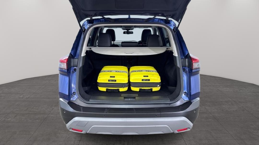 2023 Nissan X-trail St-l (4WD) E-power (hybrid), Automatic, 11977 km, Boot Inside View with Luggage