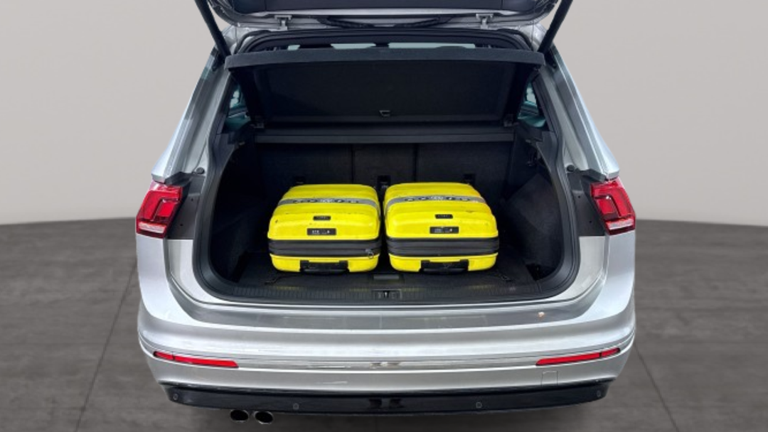 2019 Volkswagen Tiguan 132 Tsi R-line Edition, Automatic, 44280 km, Boot Inside View with Luggage