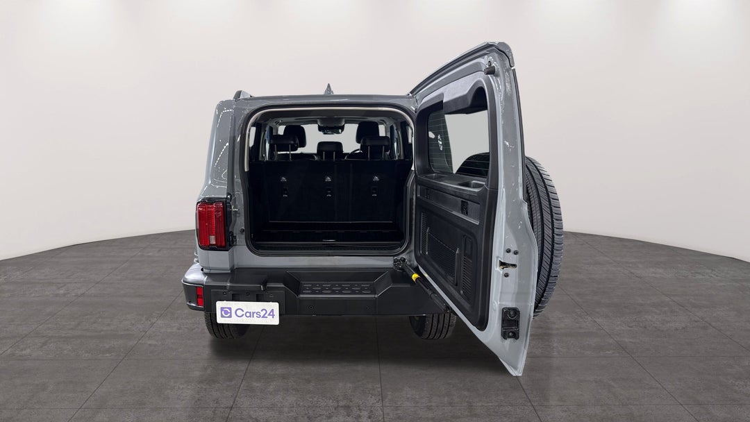 2025 GWM Tank 300 Ultra Diesel, Automatic, 3424 km, Boot Inside View