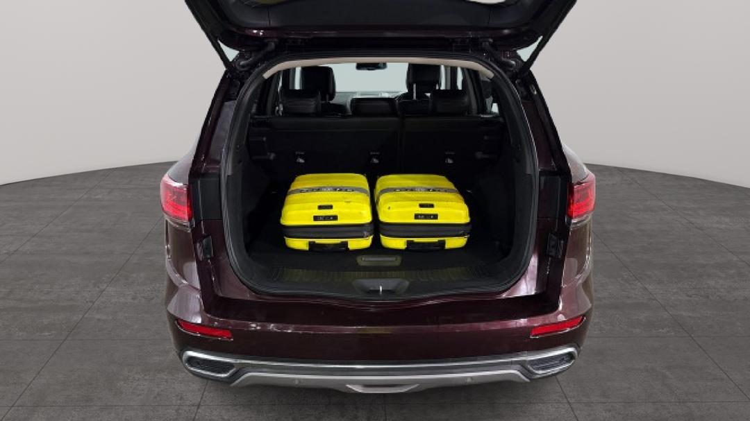 2023 Renault Koleos Zen (4x2), Automatic, 57510 km, Boot Inside View with Luggage