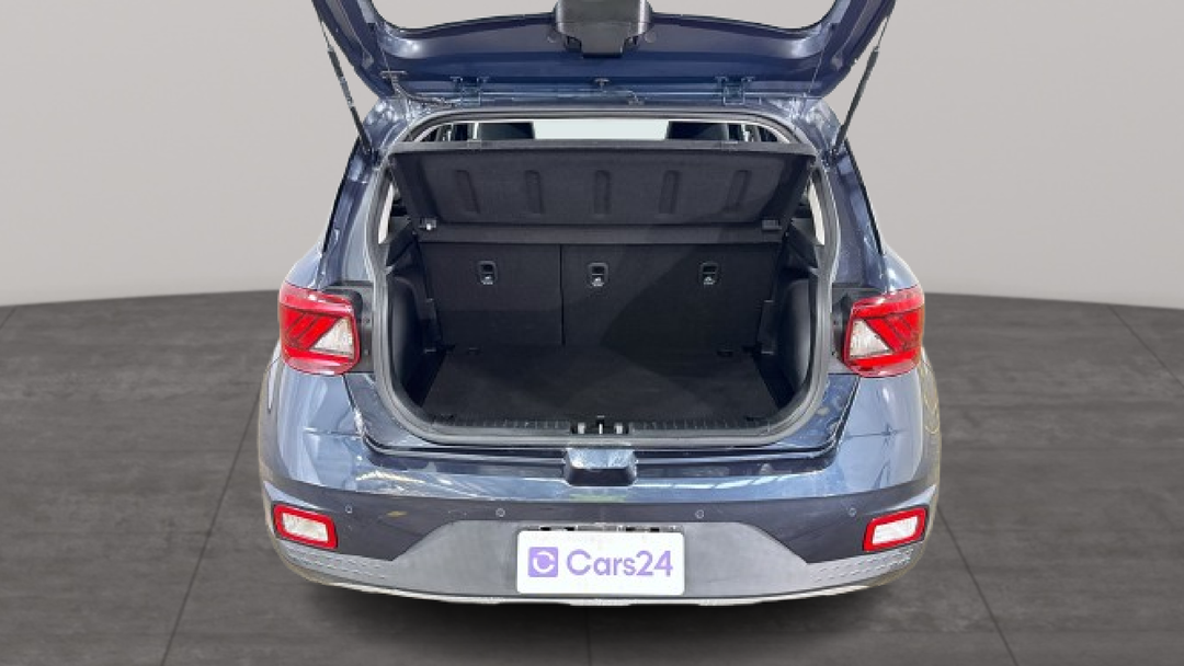 2021 Hyundai Venue Active, Automatic, 57458 km, Boot Inside View