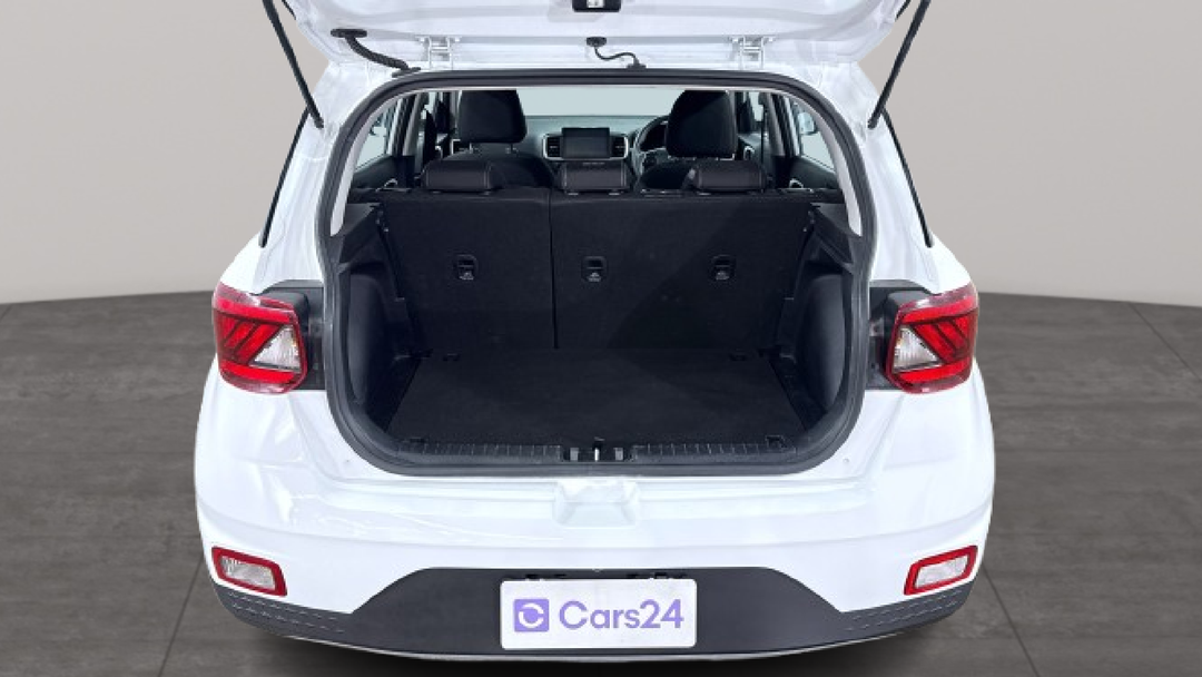 2023 Hyundai Venue Venue, Automatic, 43489 km, Boot Inside View
