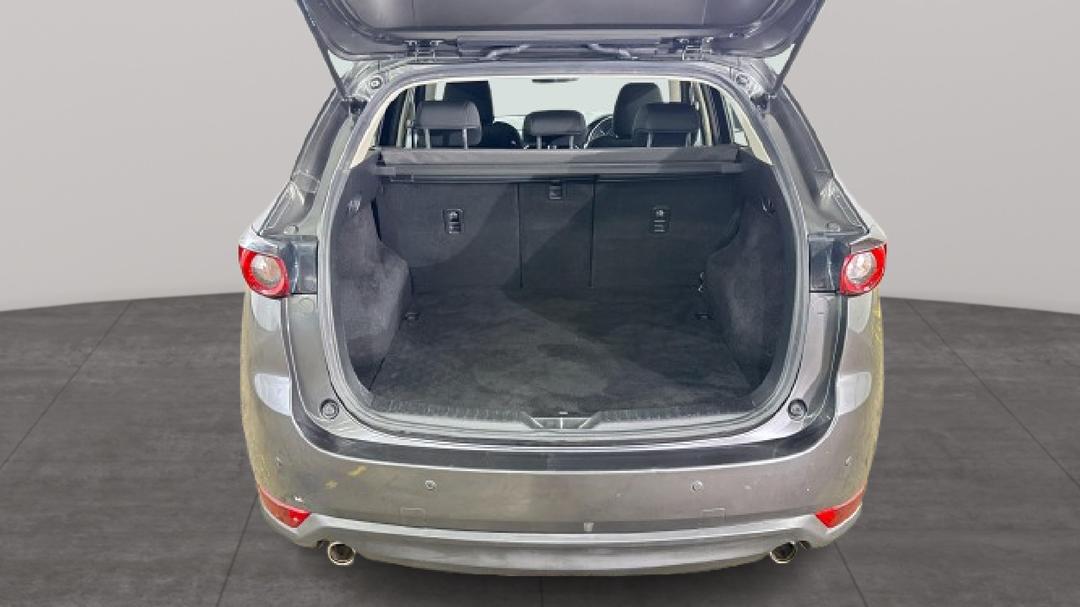 2018 Mazda CX-5 Maxx Sport (4x4), Automatic, 96625 km, Boot Inside View