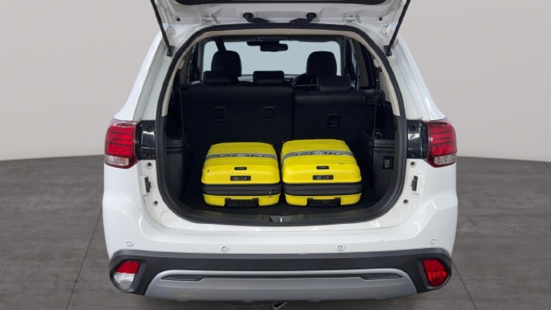 2019 Mitsubishi Outlander Ls 7 Seat (AWD), Automatic, 102224 km, Boot Inside View with Luggage