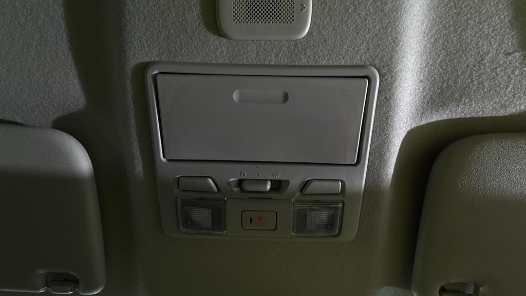 2022 Mitsubishi Triton Gsr (4x4), Automatic, 58439 km, On-Roof Controls/Sunglass holder
