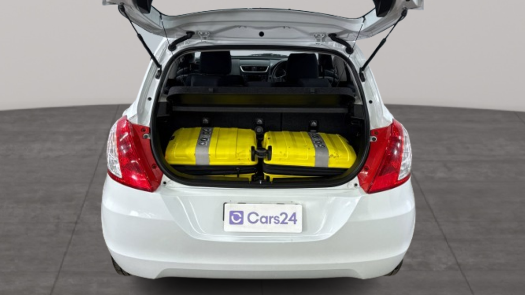 2015 Suzuki Swift Gl, Automatic, 94062 km, Boot Inside View with Luggage