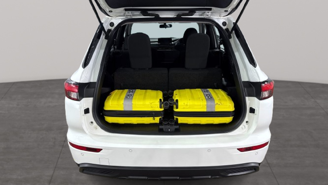 2023 Mitsubishi Outlander Es 7 Seat (2WD), Automatic, 52062 km, Boot Inside View with Luggage