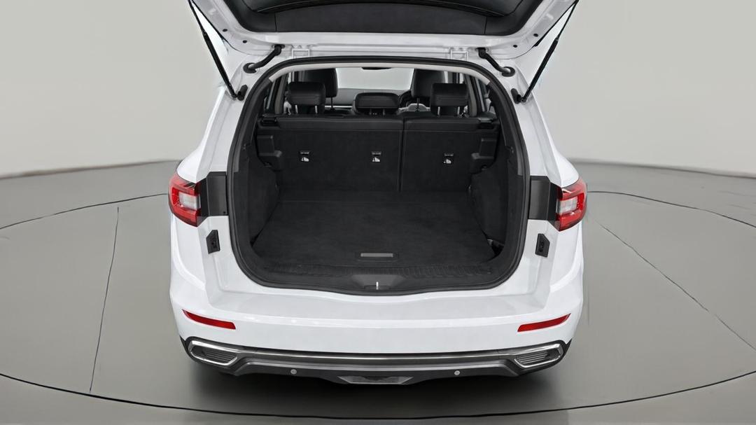 2020 Renault Koleos Black Edition, Automatic, 58444 km, Boot Inside View