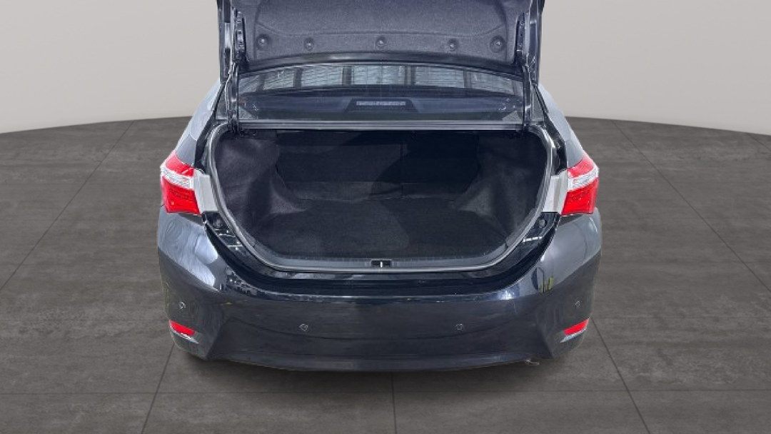 2015 Toyota Corolla Sx, Automatic, 138624 km, Boot Inside View