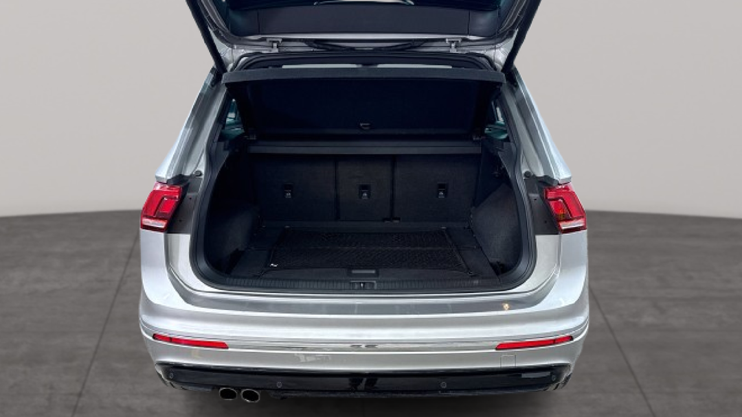 2019 Volkswagen Tiguan 132 Tsi R-line Edition, Automatic, 44280 km, Boot Inside View
