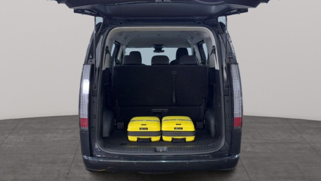 2021 Hyundai Staria Staria, Automatic, 88061 km, Boot Inside View with Luggage