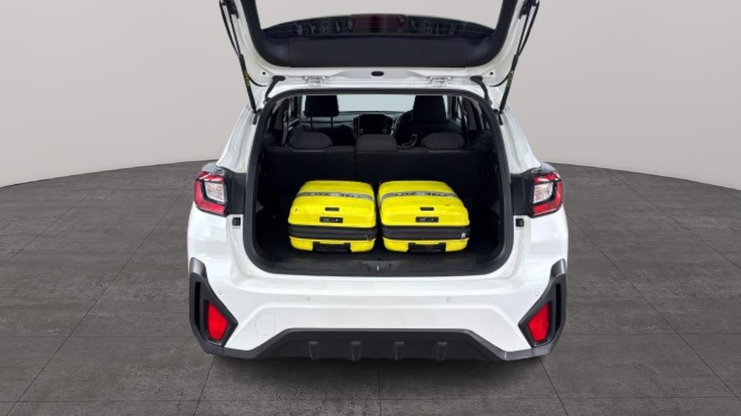 2024 Subaru Crosstrek AWD 2.0l, Automatic, 21532 km, Boot Inside View with Luggage