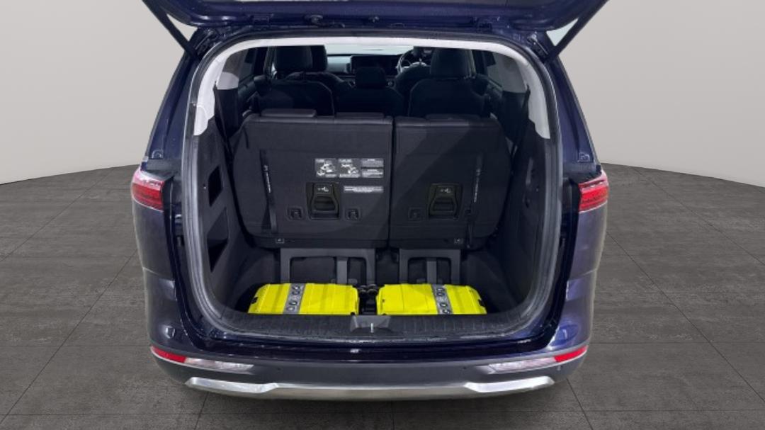 2023 Kia Carnival Special Edition, Automatic, 42096 km, Boot Inside View with Luggage