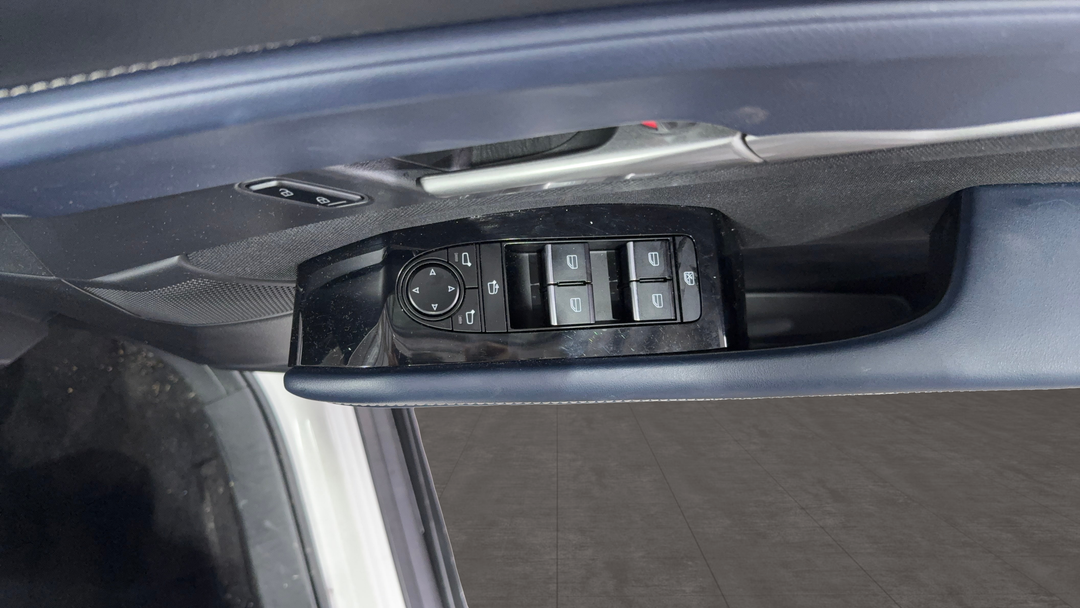 Drivers Side Door Panel Controls