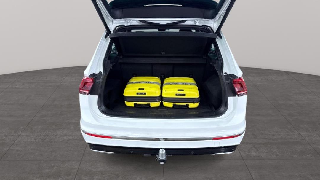 2020 Volkswagen Tiguan 162 Tsi Highline, Automatic, 53180 km, Boot Inside View with Luggage