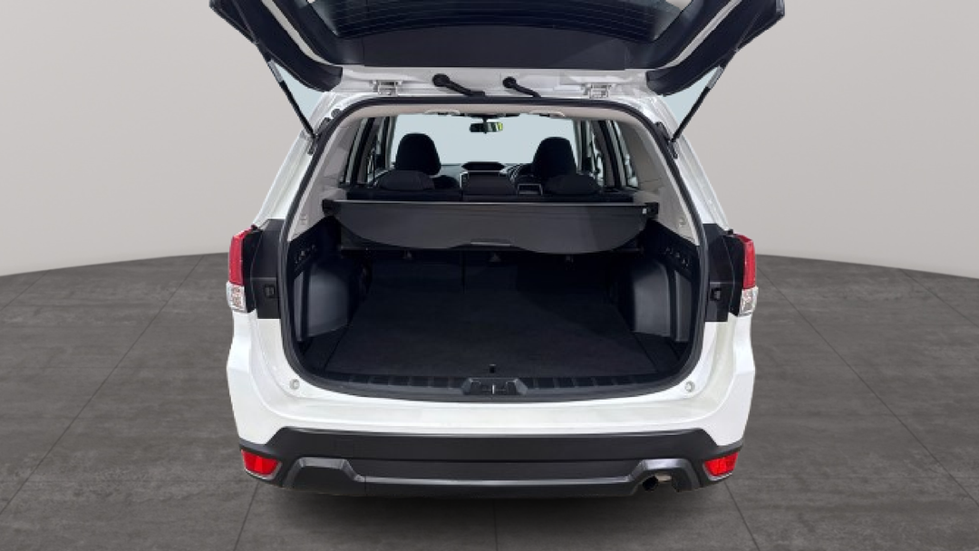 2024 Subaru Forester 2.5i (AWD), Automatic, 39202 km, Boot Inside View