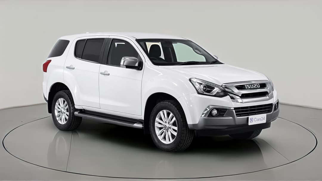 2017 Isuzu MU-X Ls-u (4x4), Automatic, 122650 km, Right Front Diagonal (45- Degree) View