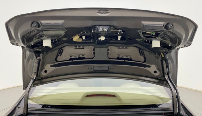 2015 Honda City 1.5L I-VTEC V MT, Petrol, Manual, 91,368 km, Boot Door Open