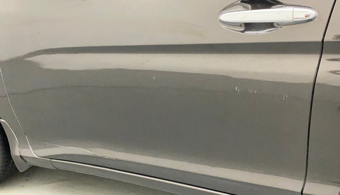 2015 Honda City 1.5L I-VTEC V MT, Petrol, Manual, 91,368 km, Front passenger door - Minor scratches