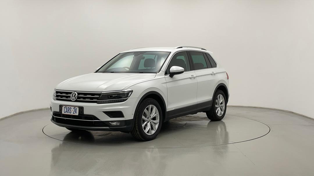 2017 Volkswagen Tiguan 162 Tsi Highline, Automatic, 93684 km, Left Front Diagonal (45- Degree) View