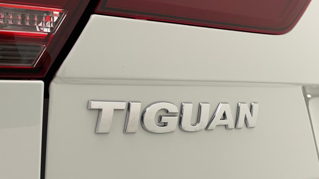 2017 Volkswagen Tiguan 162 Tsi Highline, Automatic, 93684 km, Badge (Boot Left Side)