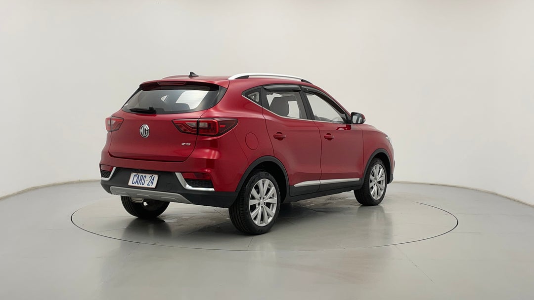 Right Back Diagonal (45- Degree) View