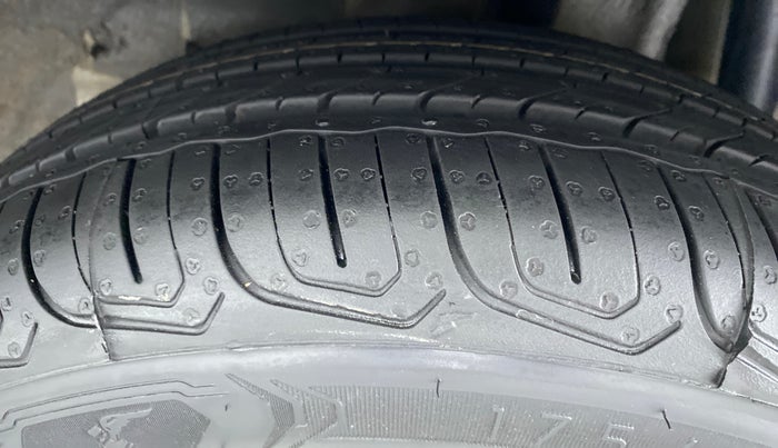 2018 Tata Tiago XT 1.2 REVOTRON, Petrol, Manual, 68,944 km, Left Rear Tyre Tread