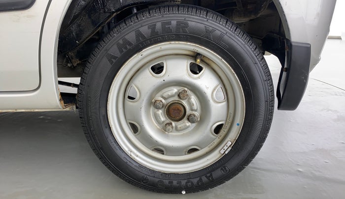 2011 Maruti Zen Estilo LXI, Petrol, Manual, 29,946 km, Left Rear Wheel