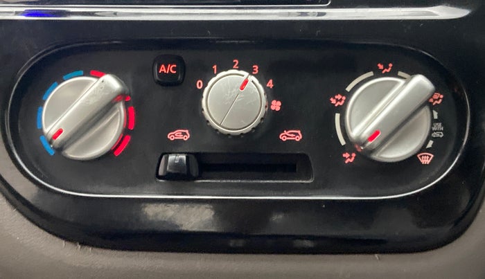 2017 Datsun Redi Go T (O), Petrol, Manual, 65,579 km, Dashboard - Air Re-circulation knob is not working