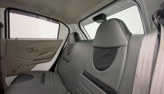 2017 Datsun Redi Go T (O), Petrol, Manual, 65,525 km, Right Side Rear Door Cabin