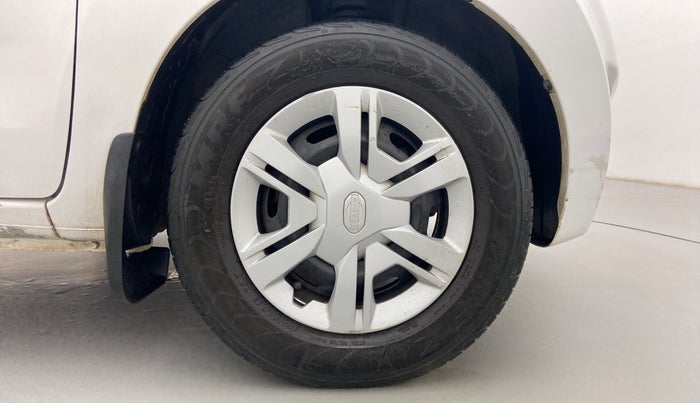 2017 Datsun Redi Go T (O), Petrol, Manual, 65,525 km, Right Front Wheel