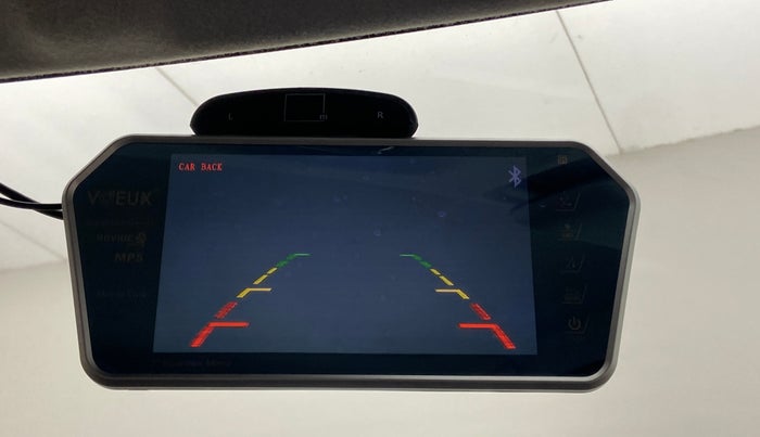 2017 Datsun Redi Go T (O), Petrol, Manual, 65,579 km, Infotainment system - Parking sensor not working