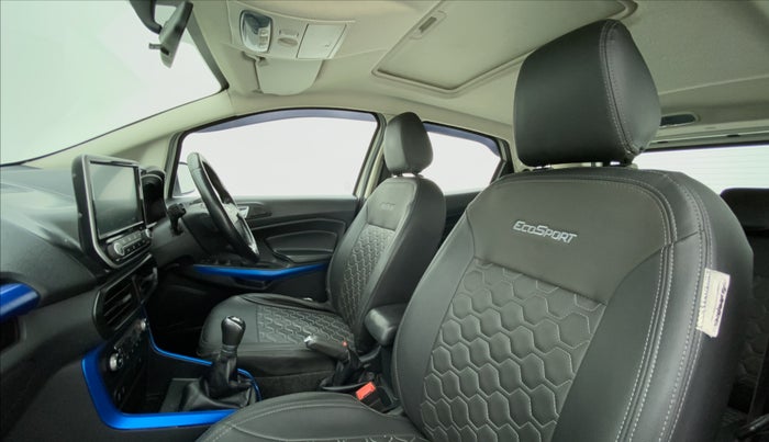 2018 Ford Ecosport 1.5 TITANIUM SIGNATURE TI VCT (SUNROOF), Petrol, Manual, 79,134 km, Right Side Front Door Cabin