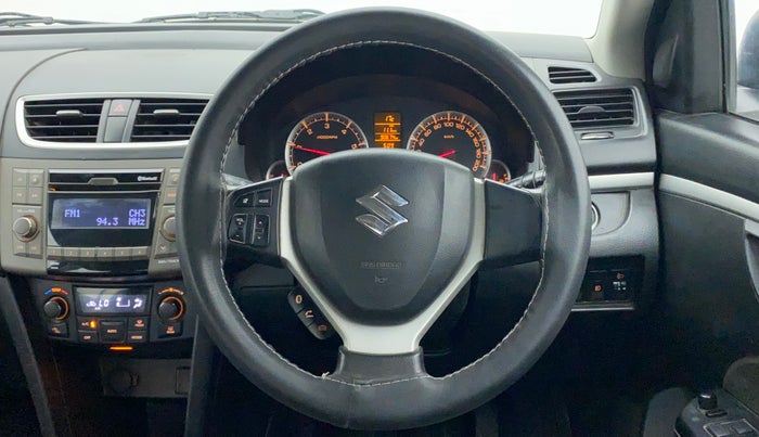2015 Maruti Swift ZDI, Diesel, Manual, 90,845 km, Steering Wheel Close Up