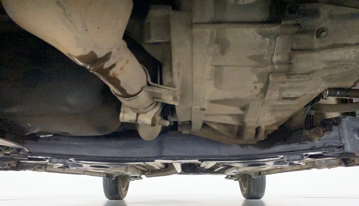 2015 Maruti Swift ZDI, Diesel, Manual, 90,845 km, Front Underbody