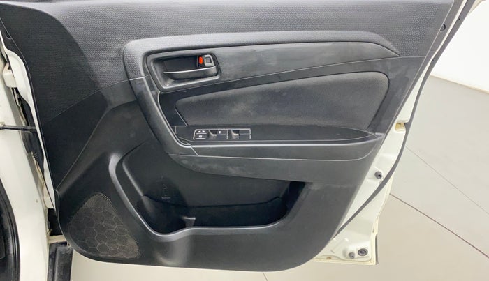 2019 Maruti Vitara Brezza VDI, Diesel, Manual, 51,765 km, Driver Side Door Panels Control