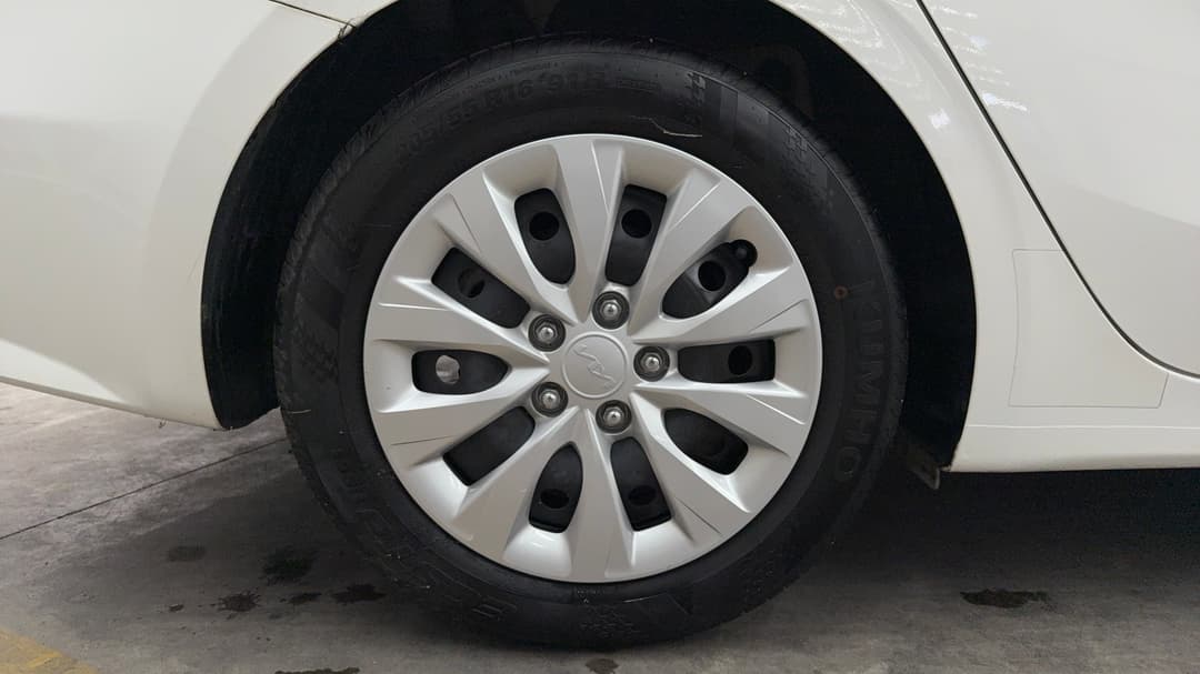 2023 Kia Cerato S, Automatic, 41338 km, Right Rear Wheel