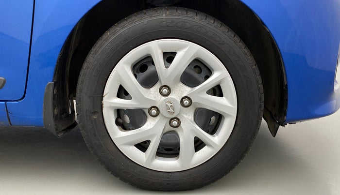 2020 Hyundai Grand i10 SPORTZ 1.2 KAPPA VTVT, Petrol, Manual, 16,831 km, Right Front Wheel