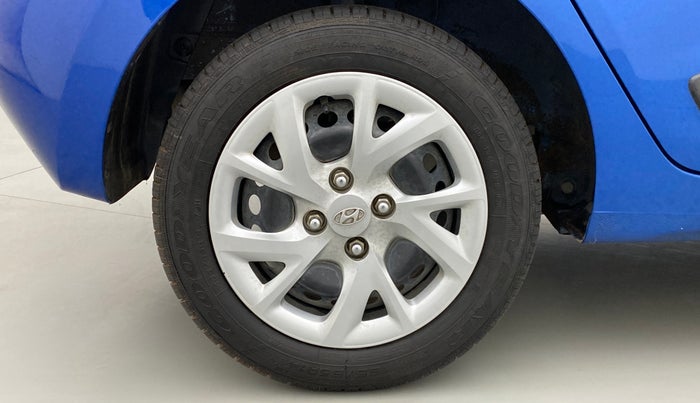 2020 Hyundai Grand i10 SPORTZ 1.2 KAPPA VTVT, Petrol, Manual, 16,831 km, Right Rear Wheel