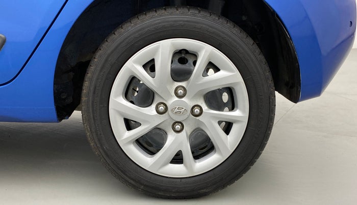 2020 Hyundai Grand i10 SPORTZ 1.2 KAPPA VTVT, Petrol, Manual, 16,831 km, Left Rear Wheel