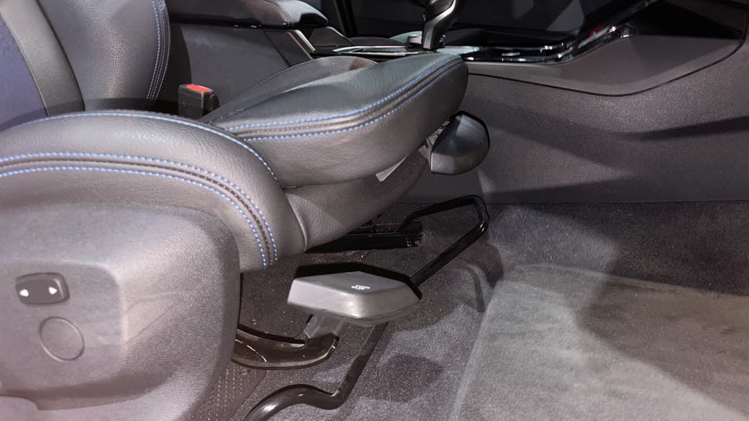 2020 BMW 1 18i M Sport, Automatic, 32297 km, Drivers Side Adjustment Panel