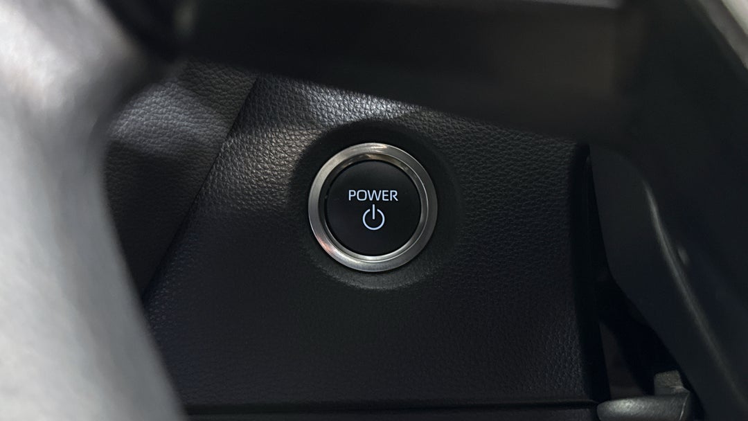 2024 Toyota Corolla Ascent Sport + Conv Pk Hybrid, Automatic, 36743 km, Keyless / Button Start