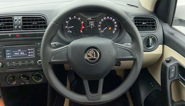 2019 Skoda Rapid 1.6 MPI MT ACTIVE, Petrol, Manual, 41,903 km, Steering Wheel Close Up